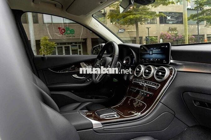 GLC200 (V1) FL 2023 màu trắng cá nhân siêu đẹp