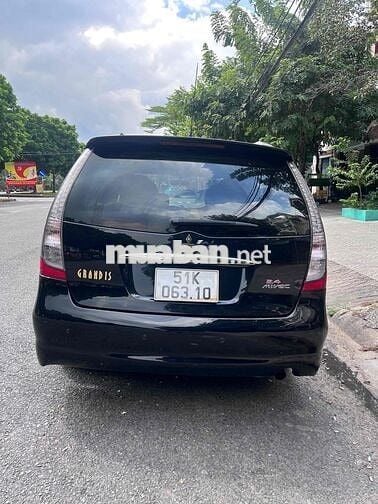 Mitsubishi Grandis 2008 2.4 AT - LOGO VÀNG rat đep