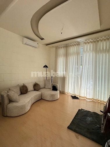 Nhà hẻm gần Cầu Kiệu - dễ di chuyển - GIÁ 2,25 TỶ - Trần Khắc Chân