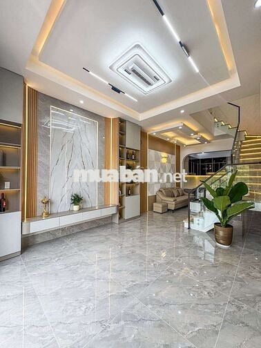 Nhà Lộ 7m Oto tới nhà. Gần kdc Đại Ngân