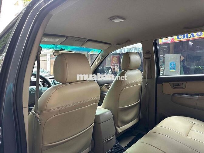 TOYOTA HILUX G 3.0L 4x4 MT NHẬP KHẨU