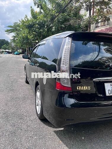 Mitsubishi Grandis 2008 2.4 AT - LOGO VÀNG rat đep