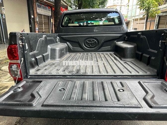 TOYOTA HILUX G 3.0L 4x4 MT NHẬP KHẨU