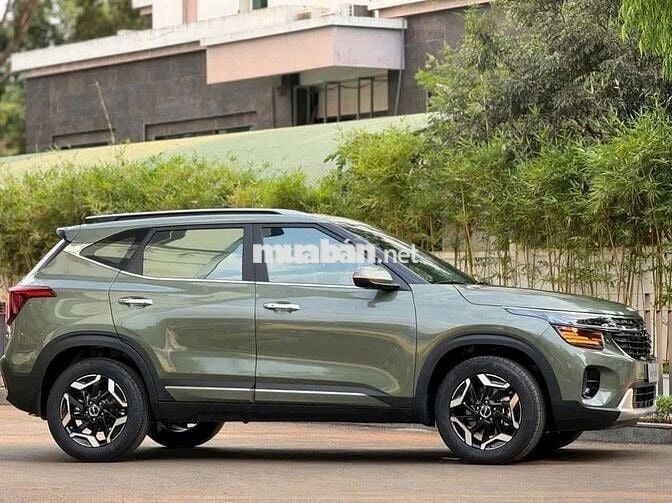 Seltos 1.5 Luxury Vin 2024 mới 100% giảm 92 triệu
