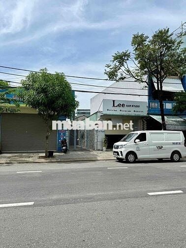bán đất tặng nhà cấp 4 78m2 mặt tiền lê thạch , đất vuông vứt