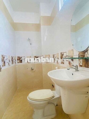 CHO THUÊ NHÀ:
TRỆT 1 LỬNG 1 LẦU MỚI ĐẸP (KDC NGÂN THUẬN)
GIÁ: 8 TRIỆU