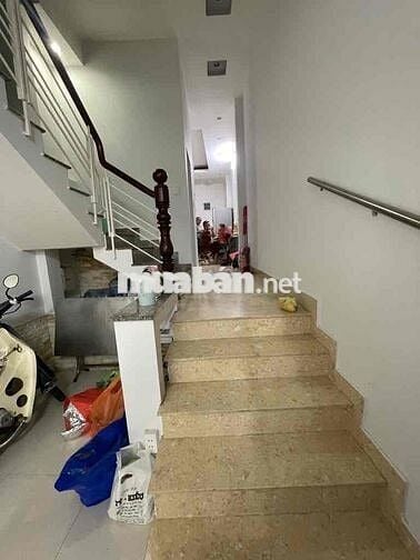nhà 5 tầng ngay đường lê văn sỹ. quận tân bình