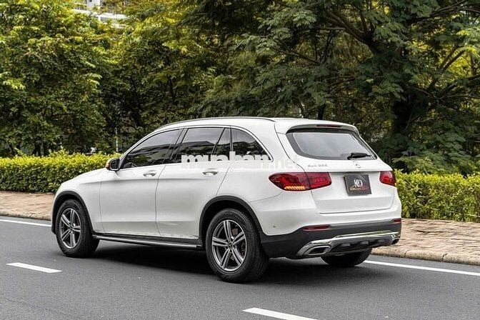 GLC200 (V1) FL 2023 màu trắng cá nhân siêu đẹp