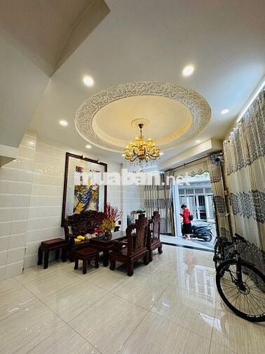 Bán Căn Góc 2 mặt tiền, Tân Sơn Nhì. 4 Tầng Full nội thất.