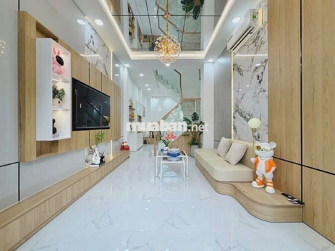 Bán Nhà Mặt Tiền Mới Xây Ngay Trung Tâm Thủ Dầu Một