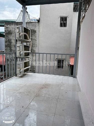 Chỉ 4Tỷ3-Nhà Đẹp 5Tầng-Sổ Riêng 26m2-Phố Minh Khai-Gần Chợ Mơ-Ở Luôn