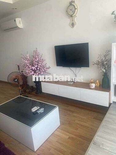 Cần bán căn hộ Hoàng Anh Gia Lai Lakeview 94m2 2 phòng ngủ
