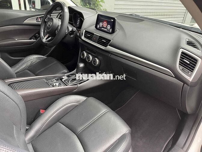 💚Mazda 3 FL đk 1/2018 1.5 Sedan