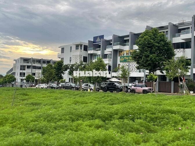 Nhà phố 4 tầng tại Khu đô thị Trung Nguyên. giá cực tốt