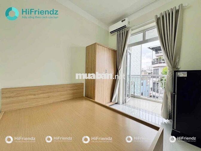 Căn hộ mini có bancol thoáng mát ngay sát Đại Học Văn Lang