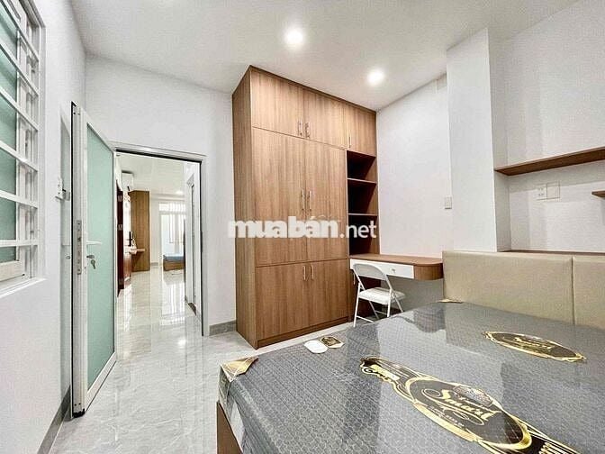 CĂN HỘ THIẾT KẾ DẠNG 2 PHÒNG NGỦ THÔNG THOÁNG FULL NỘI THẤT MỚI CỨNG