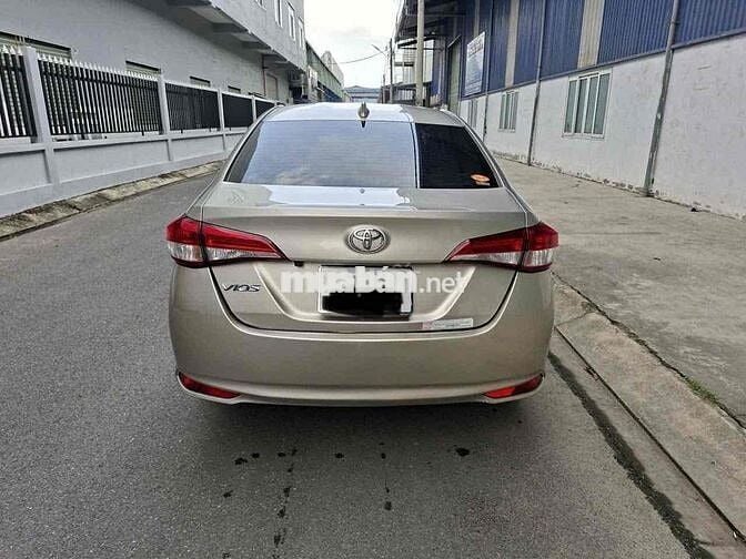 chính chủ bán vios 2020 số sàn.biển tphcm