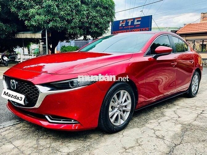Mazda 3 2022 1.5L Premium - 45000 km