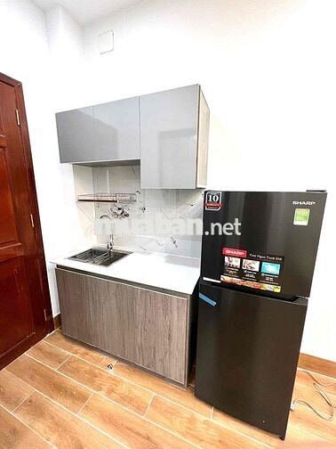🍎STUDIO BAN CÔNG - CỬA SỔ , THANG MÁY NGAY KHUÔNG VIỆT , GIÁP Q11 👉