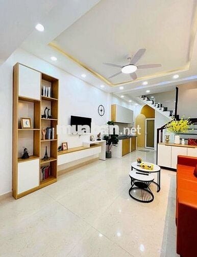 Bán nhà trung tâm PN – Nguyễn Kiệm, P3, 36m², giá 3.7 tỷ, sổ riêng