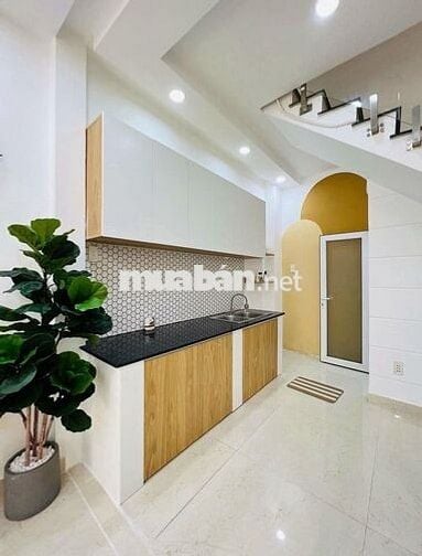 Bán nhà trung tâm PN – Nguyễn Kiệm, P3, 36m², giá 3.7 tỷ, sổ riêng