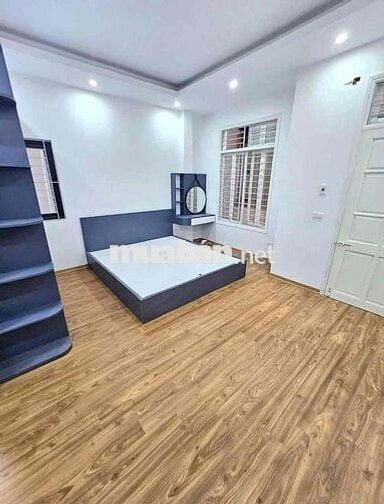 B.á.n nhà Cầu Diễn - 44m2 -Dân xây - Ô tô đỗ cổng - 2 mặt thoáng - Ful
