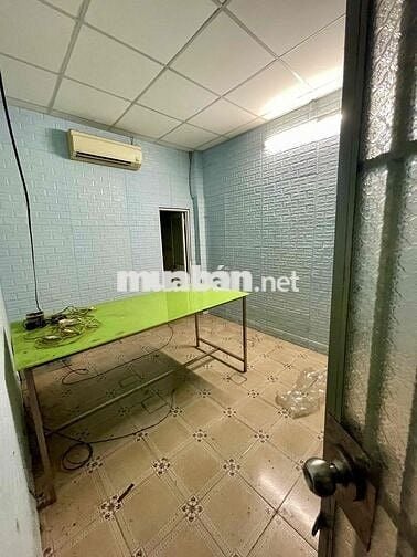 kho 160m2 Mặt tiền Thoại Ngọc Hầu, 2 phòng ngủ ( ngay ngã tư bốn xã)