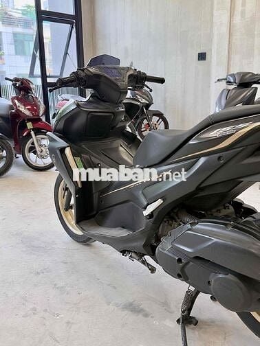 Cần bán Yamaha NVX 155 – đen nhám