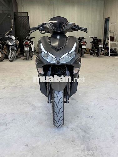 Cần bán Yamaha NVX 155 – đen nhám