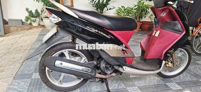 Xe máy Yamaha Mio Ultimo màu Đen Đỏ