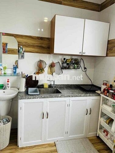 Pass phòng cuối tháng 11 dọn vào ở