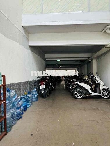 Pass phòng cuối tháng 11 dọn vào ở