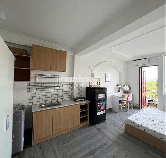 STUDIO BAN CÔNG LỚN RÔNG 30M2_MÁY GIĂT RIÊNG_VŨ TÙNG, P2, BÌNH THANH