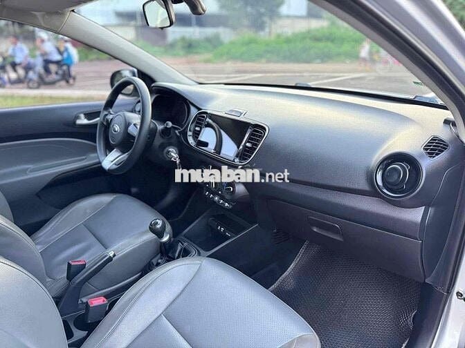 Kia Soluto 2021 1.4MT - 71000 km