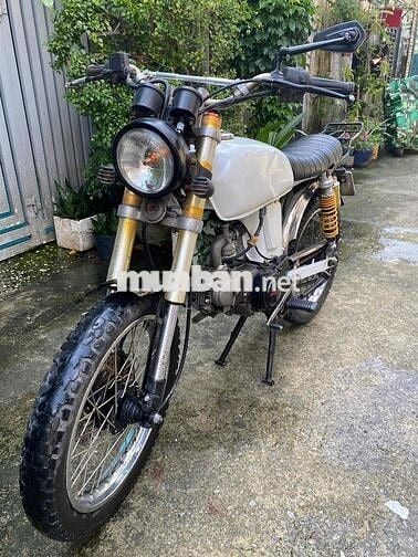 Xe giấy tờ đầy đủ , máy đã lên 110 mạnh