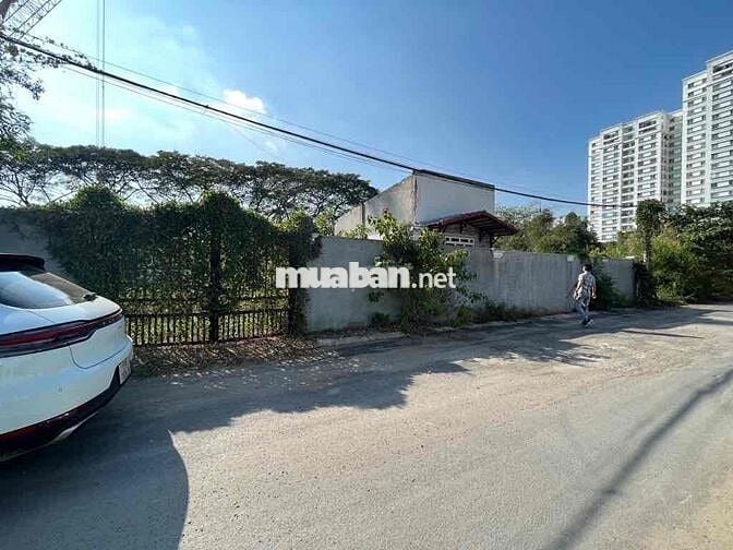 BIỆT THỰ NHÀ BÈ GẦN NHỈNH 10 tỷ - NỞ HẬU - HẺM XE HƠI QUAY ĐẦU