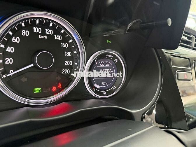 Honda City 2018 1.5TOP - 27000 km