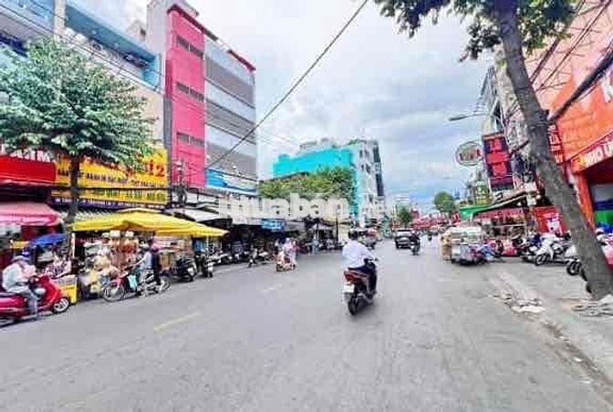 nhà đẹp 3 tầnng . lô nhì tân mỹ q7.