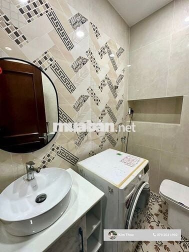 Căn hộ 2PN-3WC (90m2) Vạn Phúc full nội thất, có thang máy. Giá 16 tr