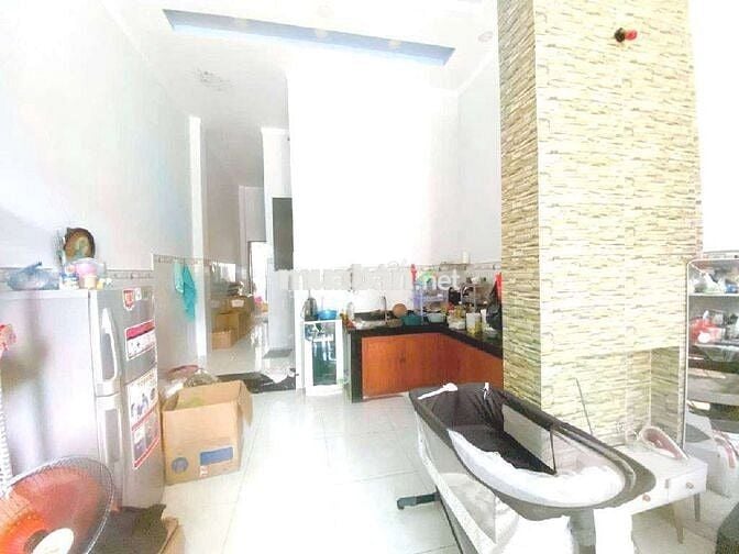 TRUNG TÂM BÌNH TÂN - 66M² -  XUNG QUANH NHÀ 4, 5 TẦNG - SỔ VUÔNG ĐẸP
