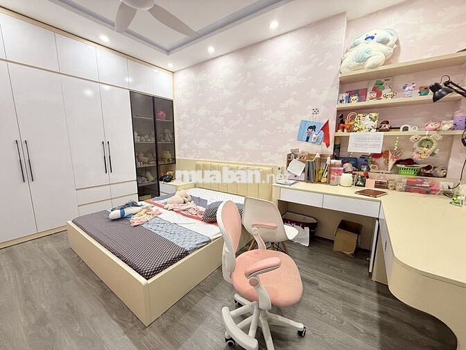 Bán gấp 70m2 mặt phố Hoàng Mai 6 tầng tm, kinh doanh đỉnh. nhỉnh 25 tỷ