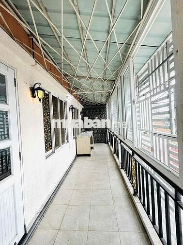 Penhouse 60 mét vuông gần sân bay