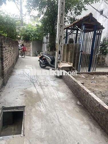 BÁN ĐẤT KIM NỖ - 3 MẶT THOÁNG, VỊ TRÍ ĐẸP

Diện Kinh