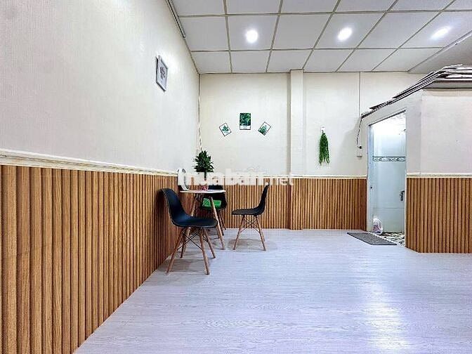 Bán nhà gần mặt tiền Đỗ Đức Dục, 16m2 chỉ 2 tỷ 15 SHR 2 tầng