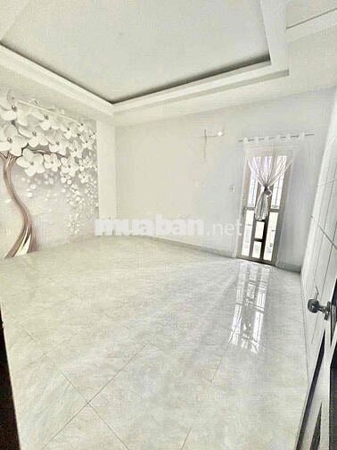 NHÀ 2 Mặt Tiền Hẻm Thông Gần Chợ - kế Phan Anh(Đình Nghi Xuân)