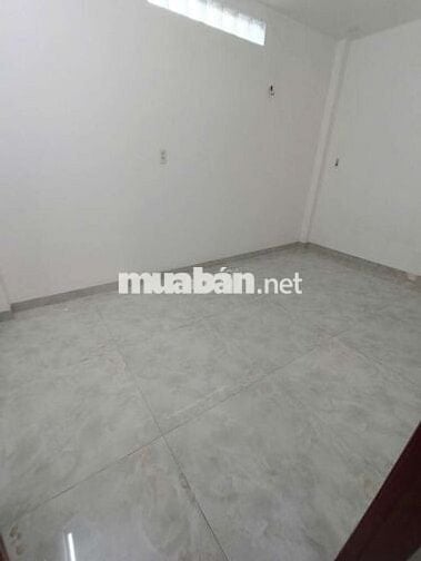 cho thuê nhà ngay cầu bưng lê trọng tấn, 1 trệt, 2lầu, 3pn, 3wc, mới..