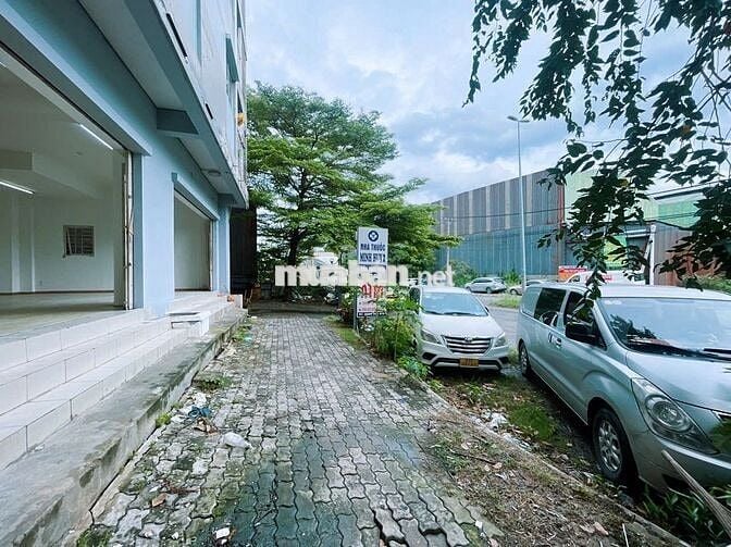Shophouse kinh doanh ehome4 ,DT : 10x7 ( 71m2 )  giá 3 tỷ 350tr