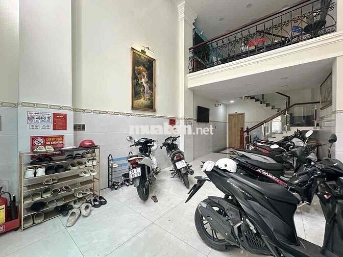 Nhà ở 64m2, 5tầng BTCT, 5PN đường Điện Biên Phủ