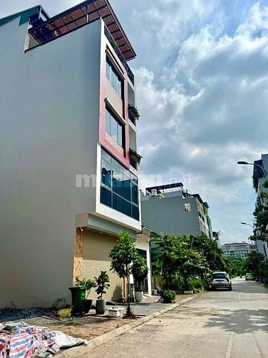 Đất đấu giá Cổ Bi, Vỉa hè oto tránh giá đầu tư, Dt 90m2 mt 6m