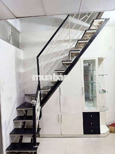 Nhà 2 tầng đúc P11 Gò Vấp – hẻm xe hơi, sát mặt tiền, 73m² chỉ 6.8 tỷ